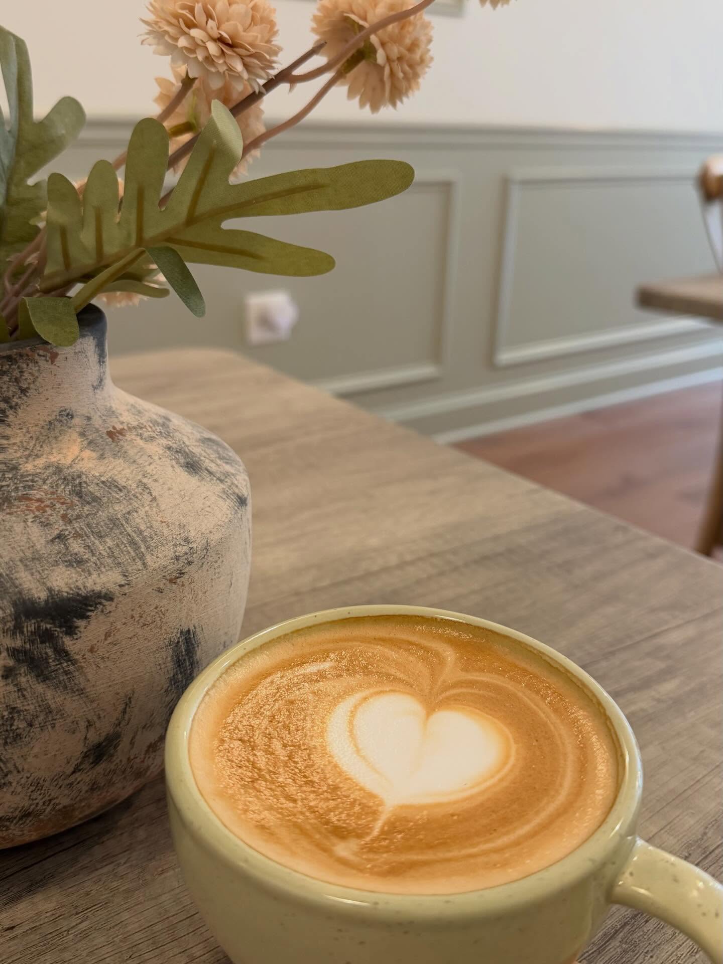 Latte with floral art